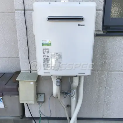 施工後の給湯器（リンナイ RUF-A2405SAW(B)）