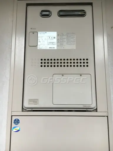 施工前の暖房熱源機（GTH-2417AWX3H）