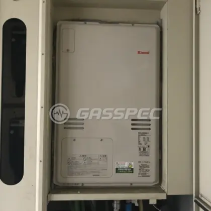 施工後の暖房熱源機（リンナイ RUFH-A2400AU2-3）