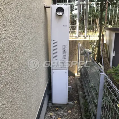 施工後の暖房熱源機（リンナイ RUFH-SA2400AT2-6）