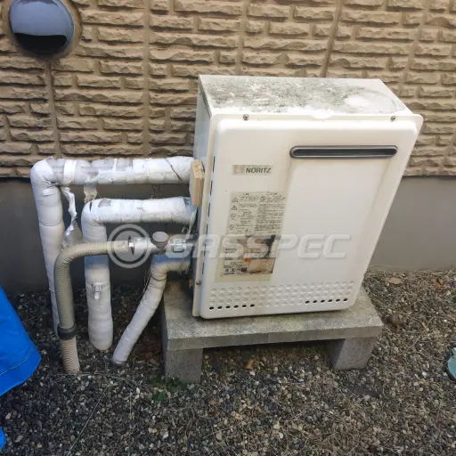 交換前の給湯器（ノーリツ GT-2428SARX）