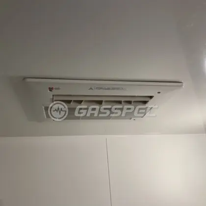 施工後の浴室乾燥機（ノーリツ BDV-3306AUKNSC-J3-BL）