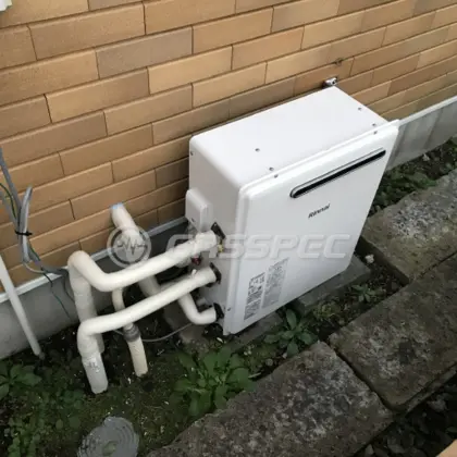 施工後の給湯器（リンナイ RUF-A2400AG(B)）