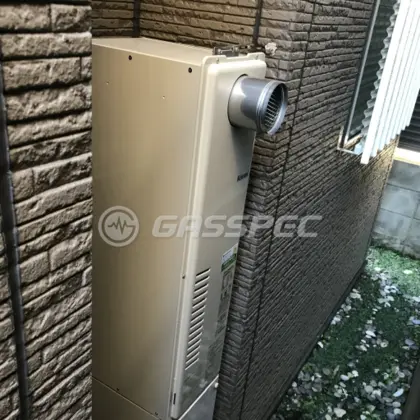 施工後の暖房熱源機（リンナイ RUFH-SA2400AT2-6）
