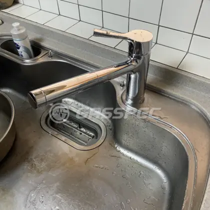施工後の水栓・蛇口（TOTO TKS05304J）