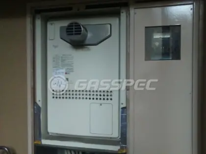 施工前の暖房熱源機（GTH-2401AWX-T）