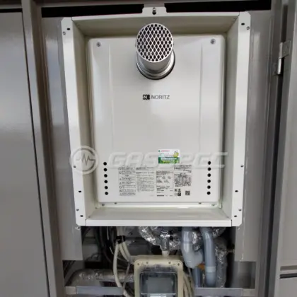 施工後の給湯器（ノーリツ GT-2460SAWX-T-2 BL）