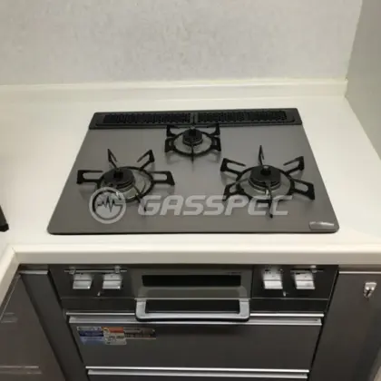 施工前のビルトインガスコンロ（RN-P863C-XHBHR）