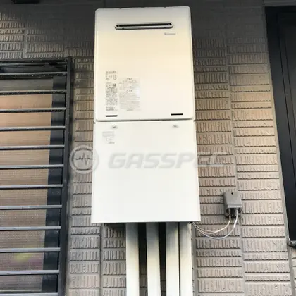 施工後の給湯器（リンナイ RUF-A2405SAW(B)）