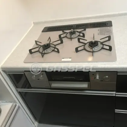 施工後のビルトインガスコンロ（リンナイ RHS31W32L24RSTW）