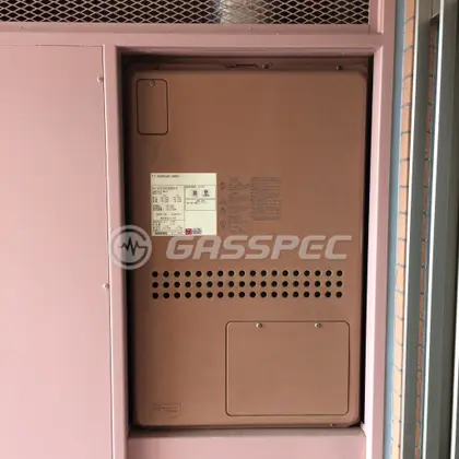 施工前の暖房熱源機（GTH2413AWXH-H）