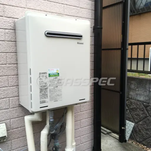 交換後の給湯器（リンナイ RUF-A2405SAW(B)）