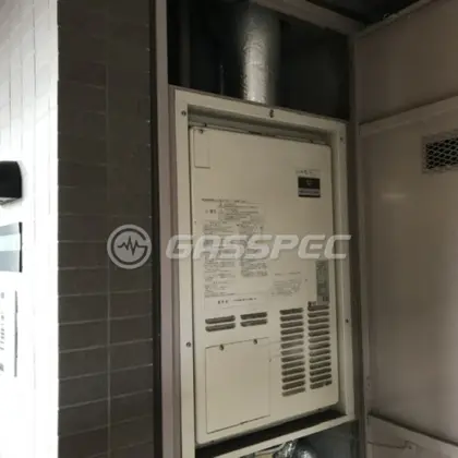 施工前の給湯器（AT-4299ARSAW3Q-H）