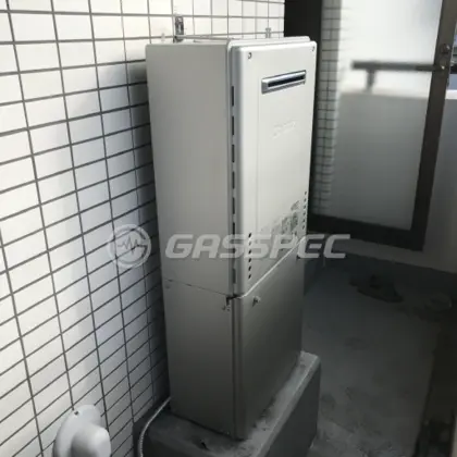 施工後の給湯器（ノーリツ GT-C2062AWX-2 BLL）