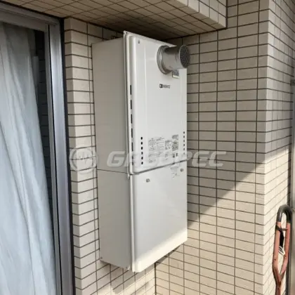 施工後の給湯器（ノーリツ GT-2460SAWX-T-2 BL）