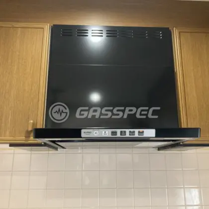 施工後のレンジフード（リンナイ LGR-3R-AP601BK）