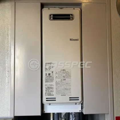 施工後の給湯器（リンナイ RUF-SA2005SAW）