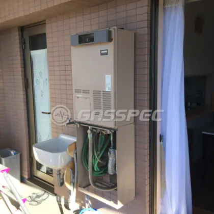施工前の暖房熱源機（AT-4299ARSAW5Q-G）