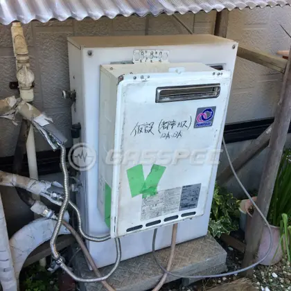施工前の給湯器（GJ-24R4R）
