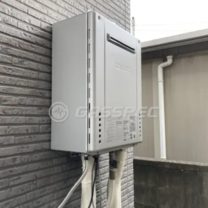 施工後の給湯器（ノーリツ GT-C2462SAWX-2 BL）