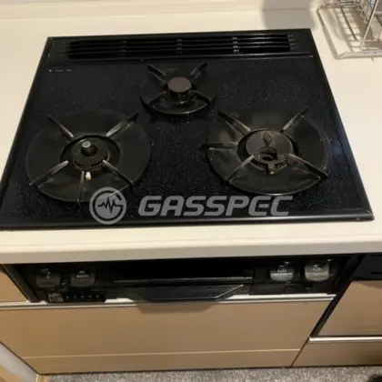施工前のビルトインガスコンロ（PD-D631SGA-R）