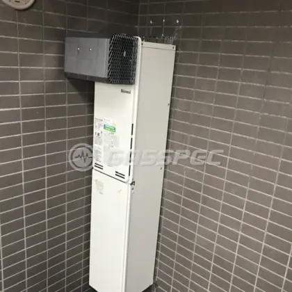 施工後の給湯器（リンナイ RUF-SA1615SAW）