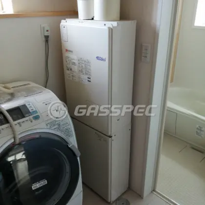 施工前の暖房熱源機（GTH-C2439SAWXPD-FF-KR）
