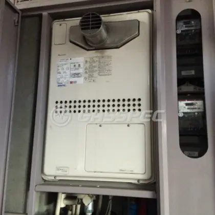 施工前の暖房熱源機（GTH-2413AWXH-T）