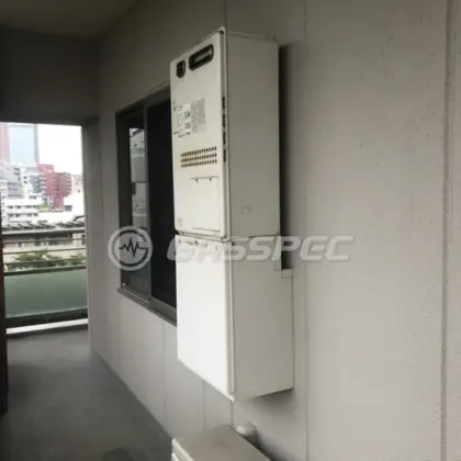 施工前の暖房熱源機（GTH-2417AWX6H）
