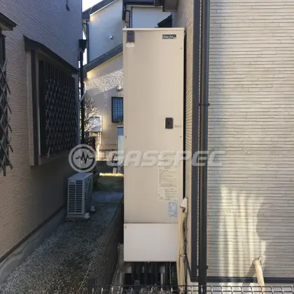 施工前の給湯器（HPT-371HZ）