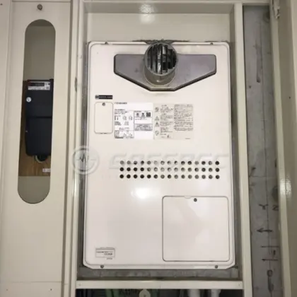 施工前の暖房熱源機（GTH-2434AWX3H-T）