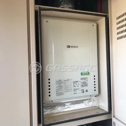 施工後の給湯器（ノーリツ GT-2460SAWX-H-2 BL）
