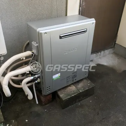 施工後の給湯器（ノーリツ GT-C2462SARX-2 BL）