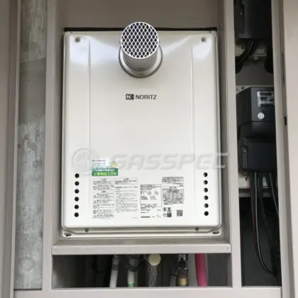 施工後の給湯器（ノーリツ GT-2460SAWX-T-2 BL）