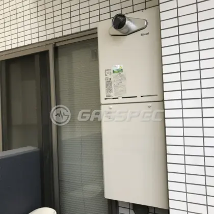 施工後の給湯器（リンナイ RUF-A2405SAT-L(B)）