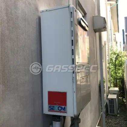 施工前の暖房熱源機（GTH-C2447AW）