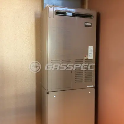 施工前の暖房熱源機（AT-366RSA-AW20）
