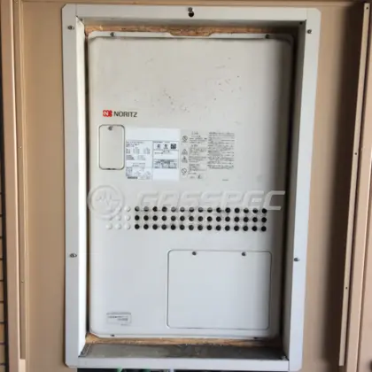 施工前の暖房熱源機（GTH-2417AWX3H-H）