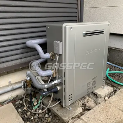 施工後の給湯器（ノーリツ GT-C2062SARX-2 BL）