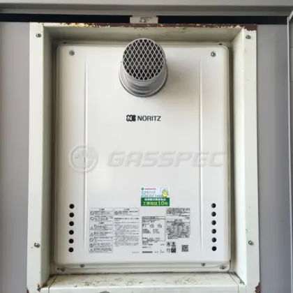 施工後の給湯器（ノーリツ GT-2460SAWX-T-2 BL）