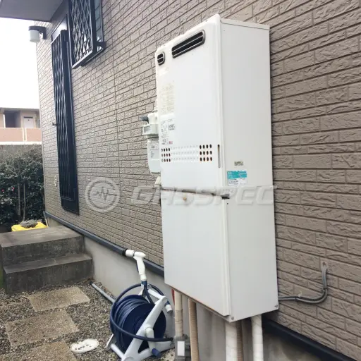 交換前の給湯器（ノーリツ GT-2422SAWX）