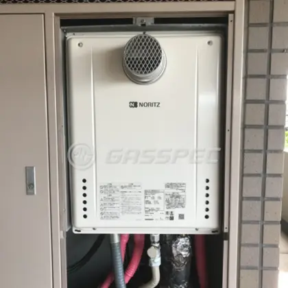 施工後の給湯器（ノーリツ GT-2460SAWX-T-2 BL）