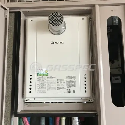 施工後の給湯器（ノーリツ GT-2460SAWX-T-2 BL）