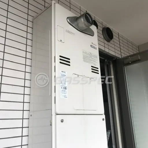 交換前の暖房熱源機（リンナイ RUFH-K2402AT2-6）