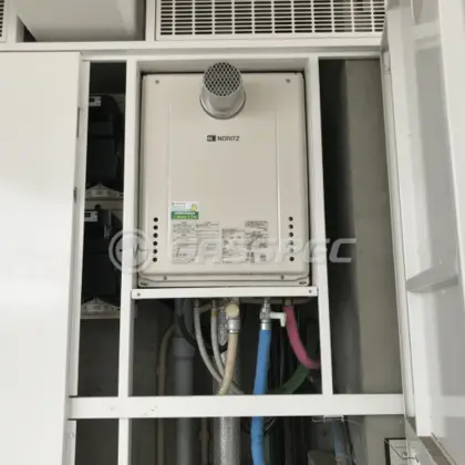 施工後の給湯器（ノーリツ GT-2460SAWX-T-2 BL）