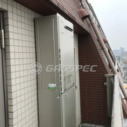 施工後の暖房熱源機（リンナイ RUFH-E2405AW2-3(A)）