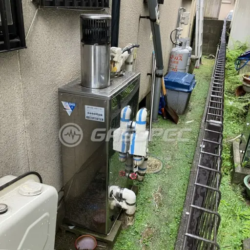 交換前の給湯器（長府 KIB-385J）