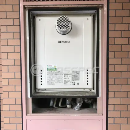 施工後の給湯器（ノーリツ GT-2460AWX-T-2 BL）