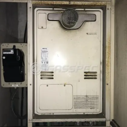 施工前の暖房熱源機（RUFH-V2403AT2-3）