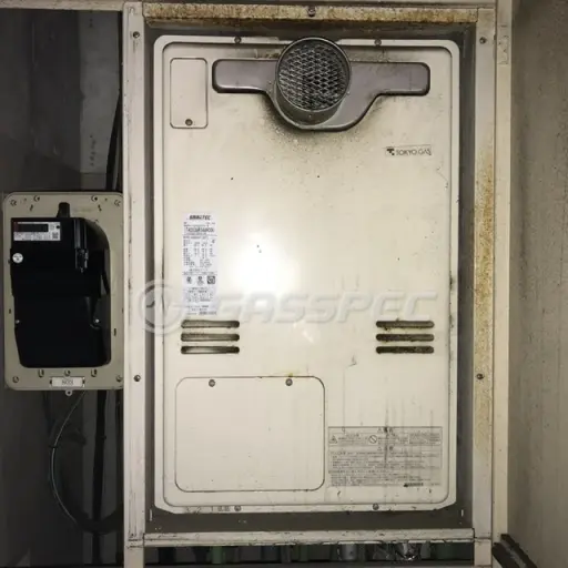 交換前の暖房熱源機（ガスター RUFH-V2403AT2-3）